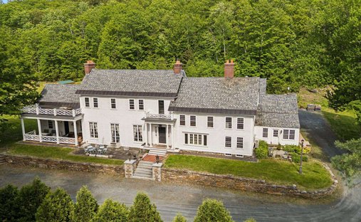 House in Newport, New Hampshire, United States 1