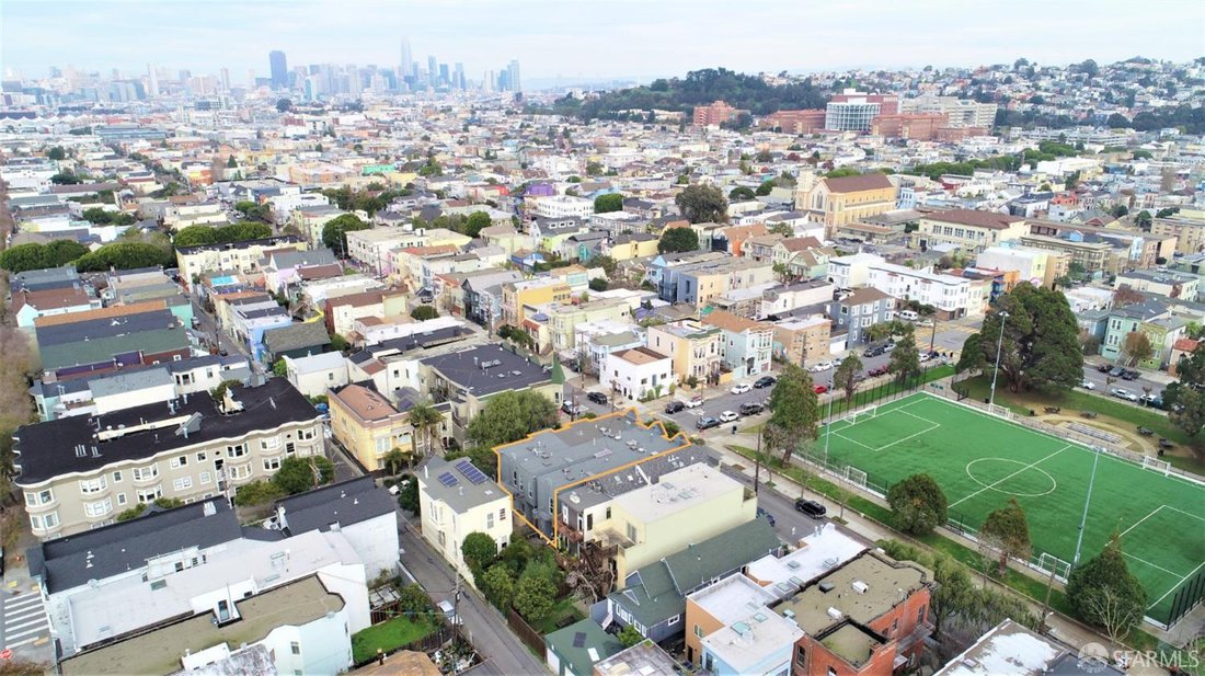 San Francisco, California, United States 5 - 18616973