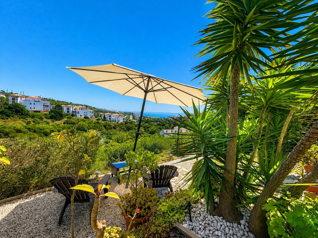 Apartment in La Alcaidesa, San Roque, Andalusia 1 - 18616048