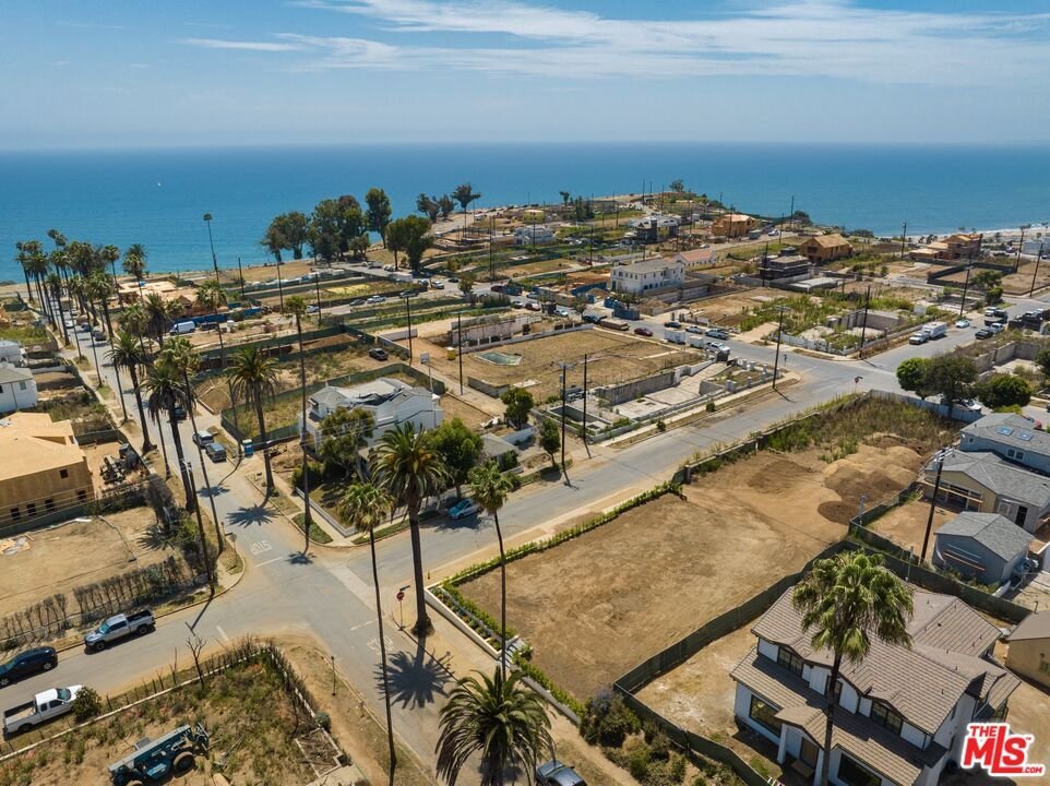 Land in Los Angeles, California, United States 5 - 18619070