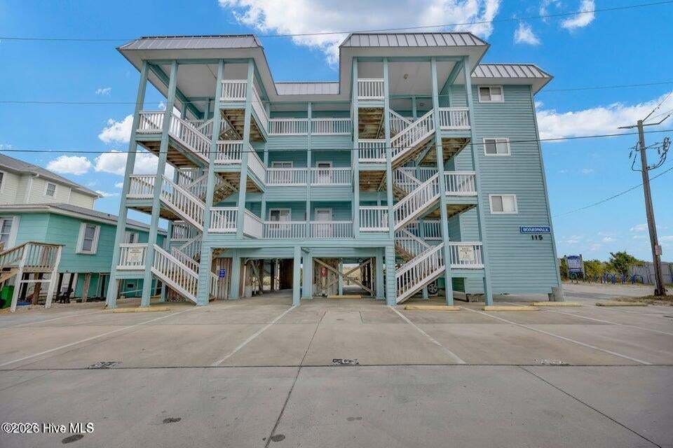 Condo in Carolina Beach, North Carolina, United States 1 - 18617257