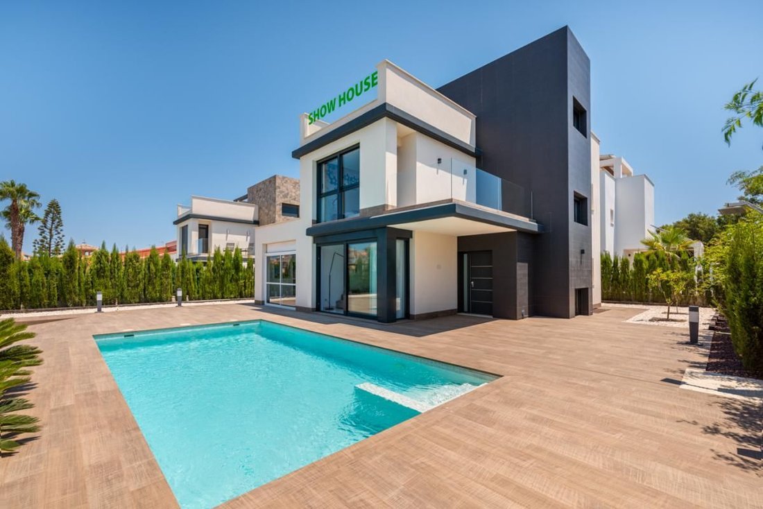 Villa in Spain 3 - 18622228