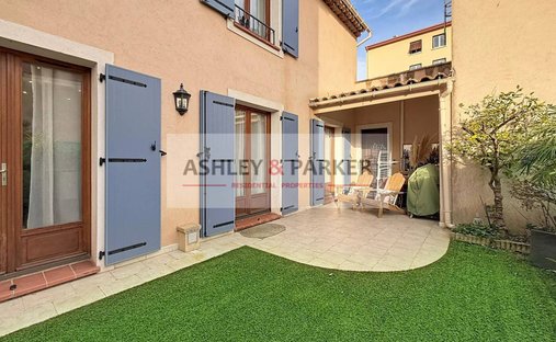 House in Maurice Jeanpierre, Le Cannet, France 1