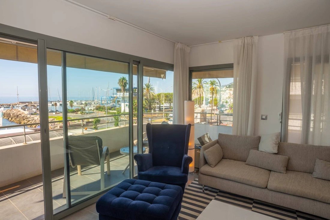 Appartement à Menton, Provence-Alpes-Côte d'Azur, France 5 - 18366276