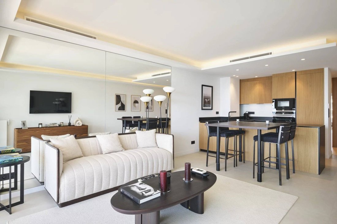 Apartment in Cannes, Provence-Alpes-Côte d'Azur, France 3 - 16334062