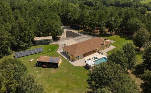 House in New Waverly, Texas, United States 1