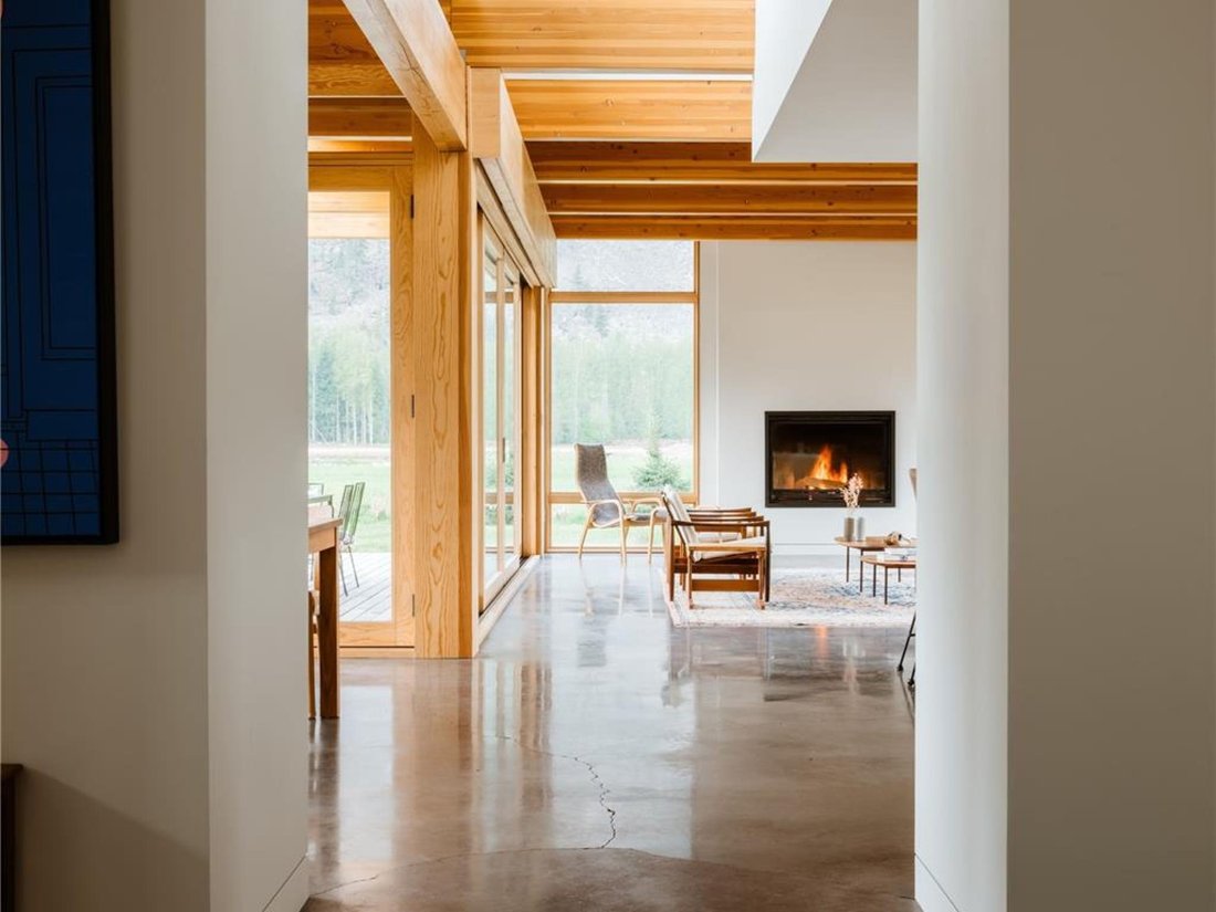 House in Pemberton, British Columbia, Canada 4 - 18619608