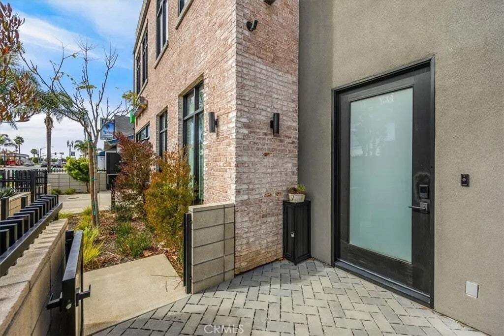 Condo in Costa Mesa, California, United States 2 - 17693856