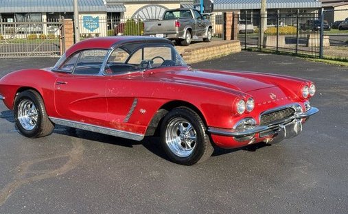 Chevrolet Corvette in Calverton, NY, United States 1