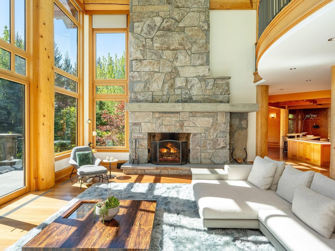 House in Whistler, British Columbia, Canada 5 - 18619593