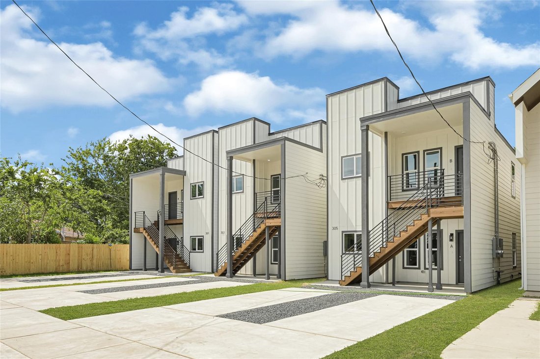 Houston, Texas, United States 4 - 18075803