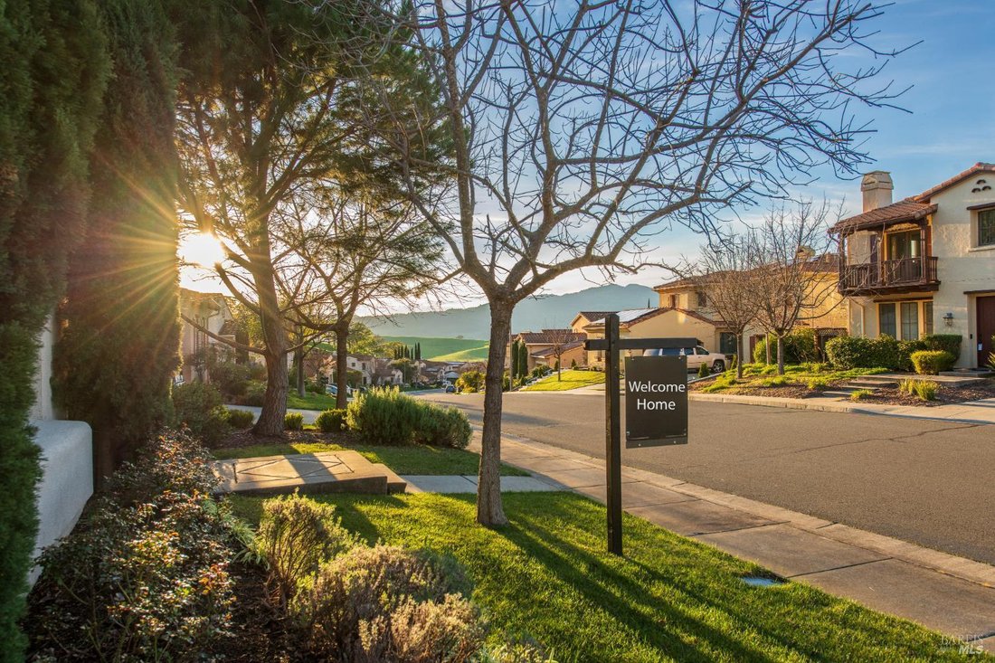 House in Suisun City, California, United States 2 - 17311034