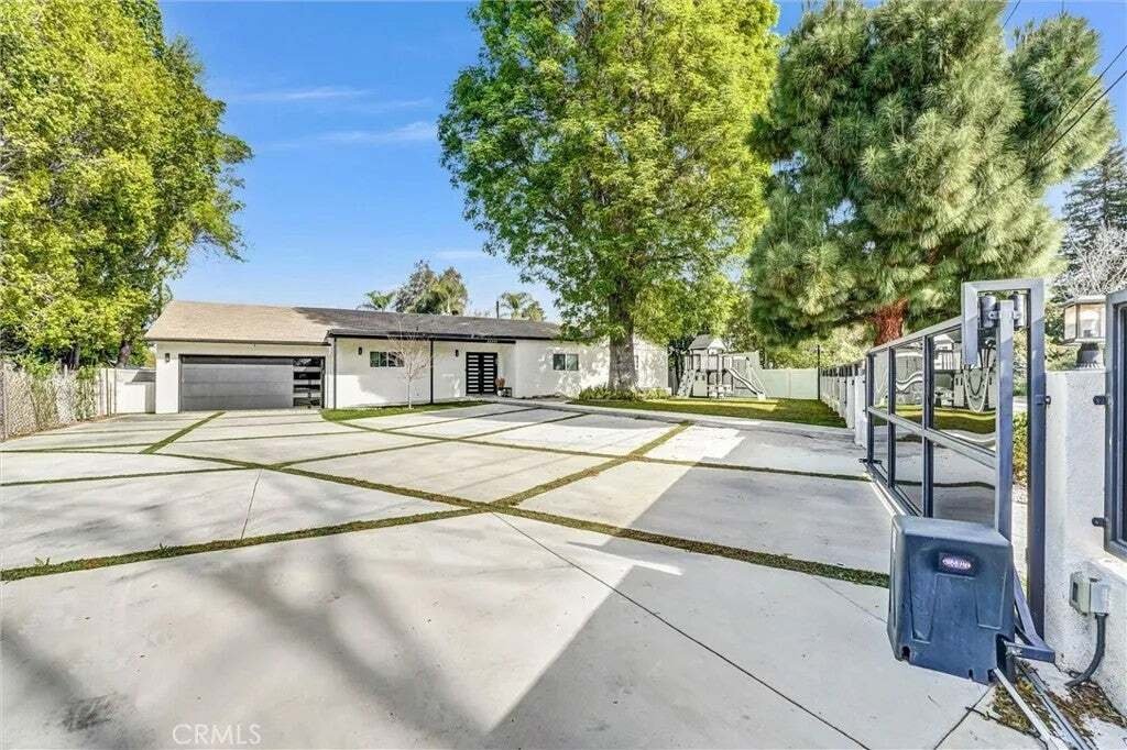 House in Los Angeles, California, United States 3 - 17103326