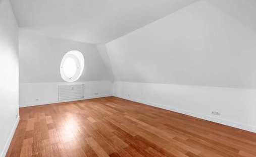 Apartment in Saint Philippe du Roule, Paris 8e Arrondissement, Paris 1