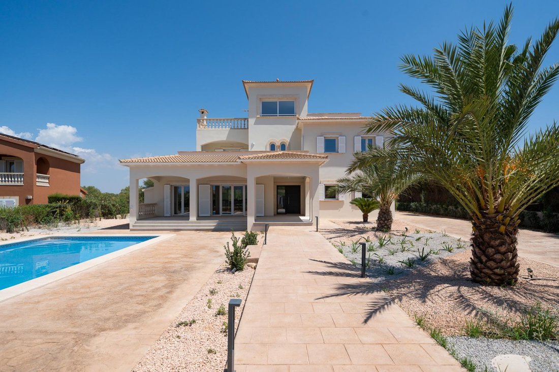 Villa in Llucmajor, Balearic Islands, Spain 4 - 18563105