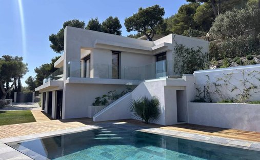 Villa in Cabbe-Saint Roman, Roquebrune-Cap-Martin, France 1
