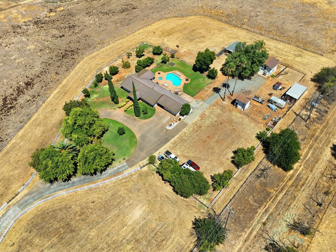 House in Sacramento, California, United States 3 - 18620805