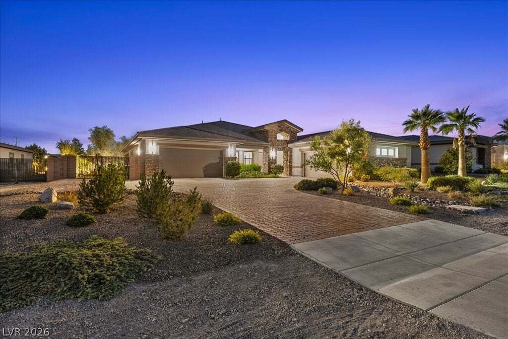 House in Las Vegas, Nevada, United States 1 - 18270862