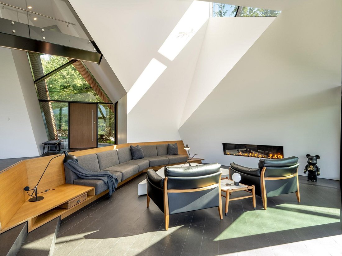 House in Whistler, British Columbia, Canada 3 - 18619584