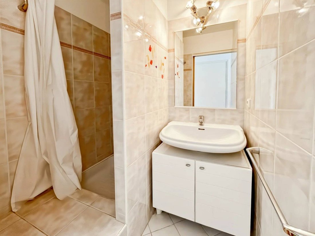 Apartment in Nice, Provence-Alpes-Côte d'Azur, France 5 - 18597553