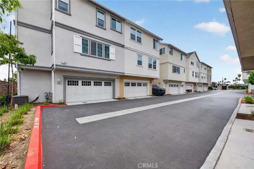 Condo in Orange, California, United States 3 - 18620330