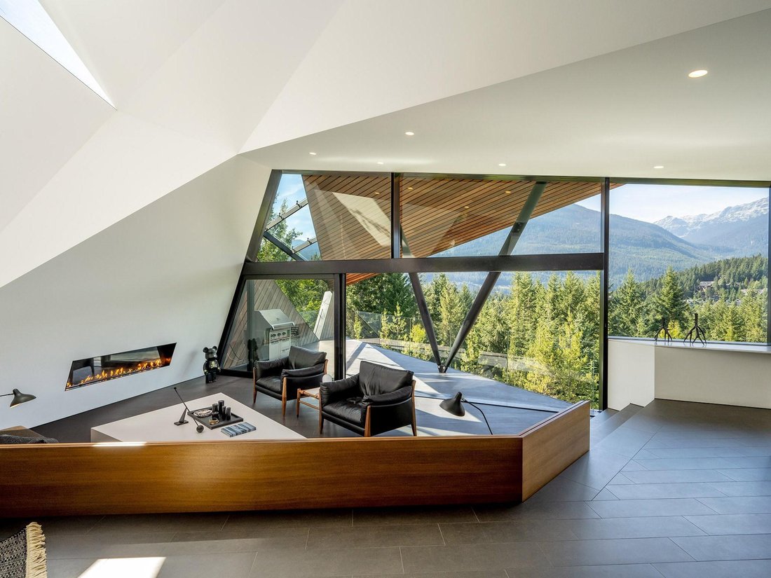 House in Whistler, British Columbia, Canada 2 - 18619584