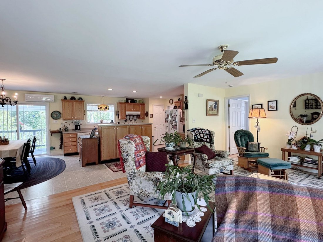 House in Sunapee, New Hampshire, United States 4 - 18621695