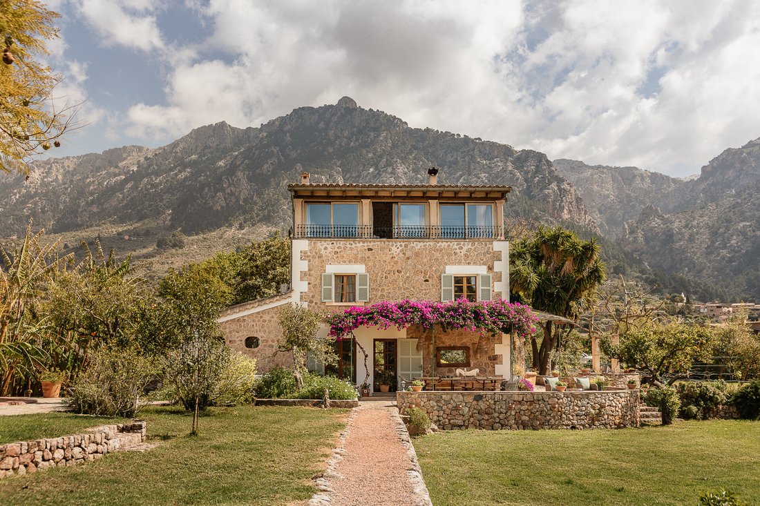 Estate in Soller, Balearic Islands, Spain 1 - 18615811