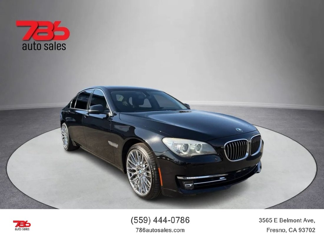 Sedan in Fresno, CA, United States 1 - 18619424