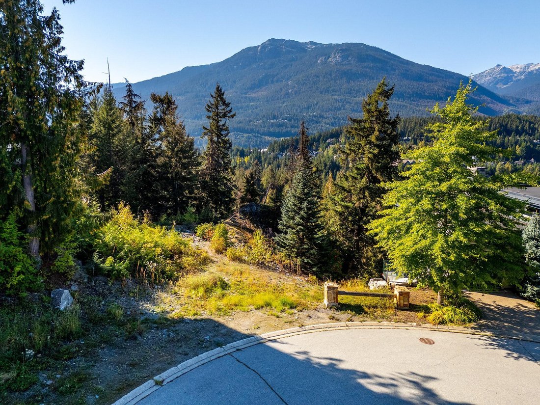 House in Whistler, British Columbia, Canada 3 - 18619681