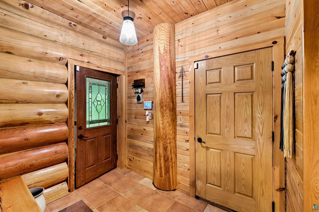 House in Floodwood, Minnesota, United States 3 - 18620811