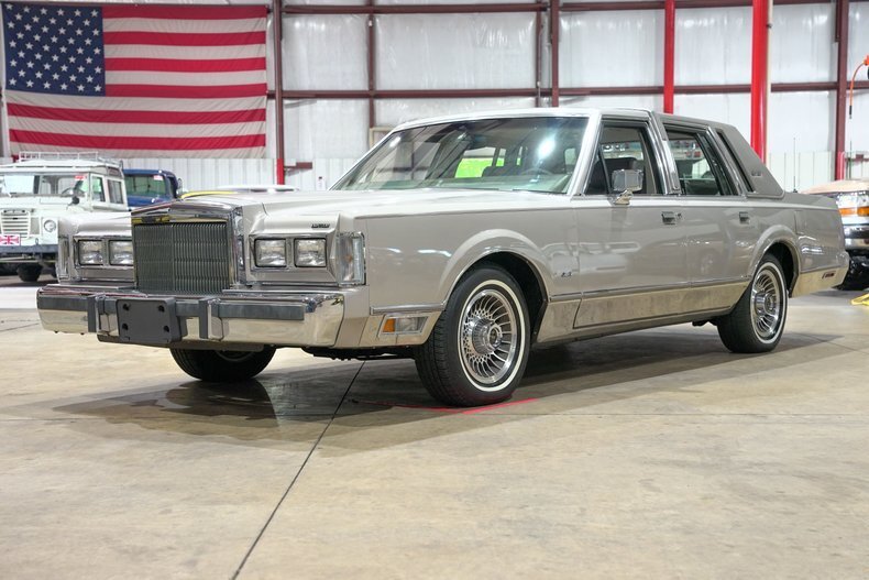 Sedan in Grand Rapids, United States 1 - 18615879