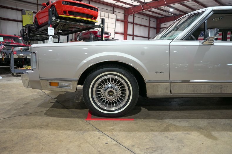 Sedan in Grand Rapids, United States 3 - 18615879