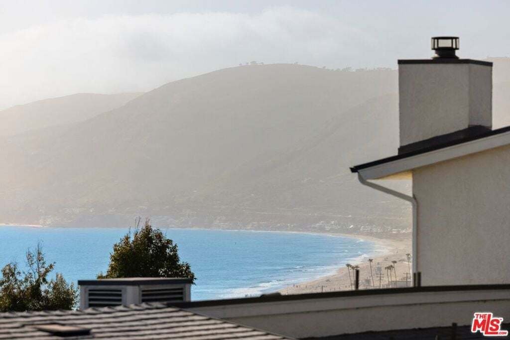 Townhouse in Malibu, California, United States 5 - 18618360