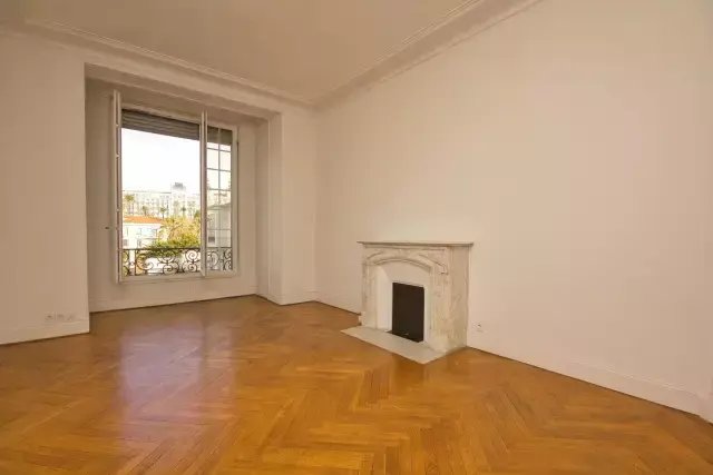 Appartement à Nice, Provence-Alpes-Côte d'Azur, France 4 - 18597621
