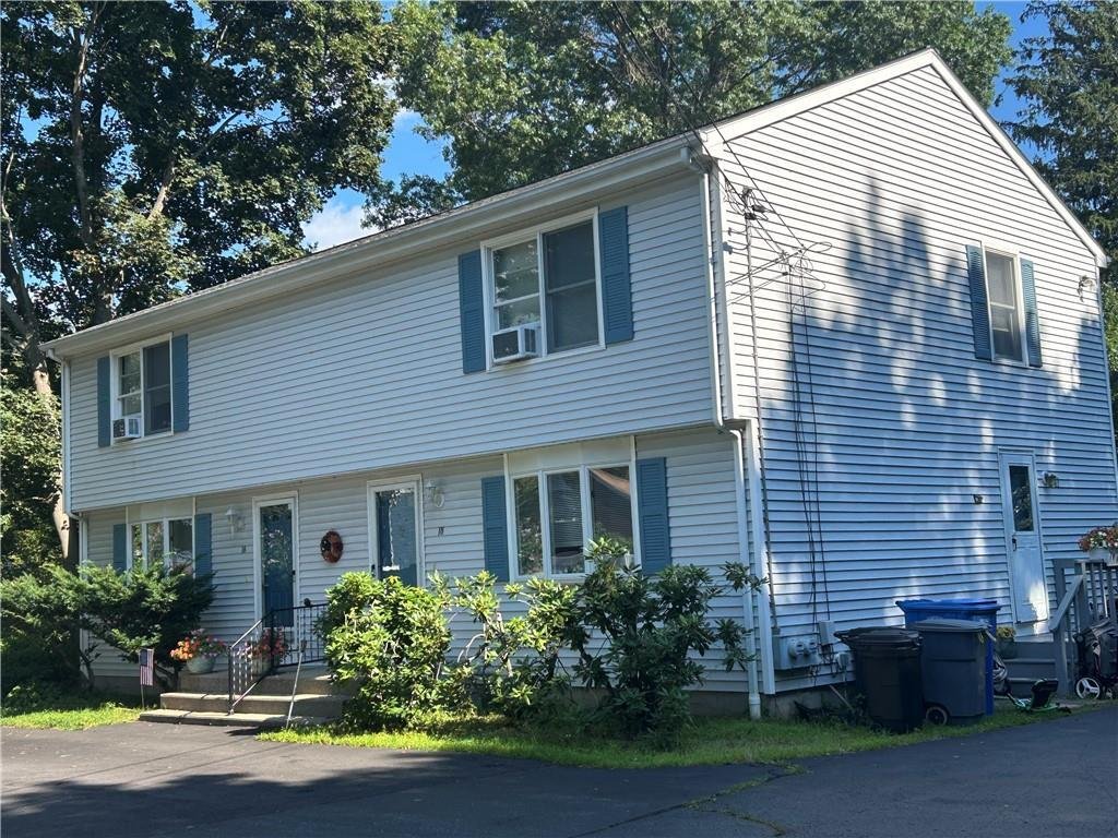 House in Lincoln, Rhode Island, United States 1 - 18620108