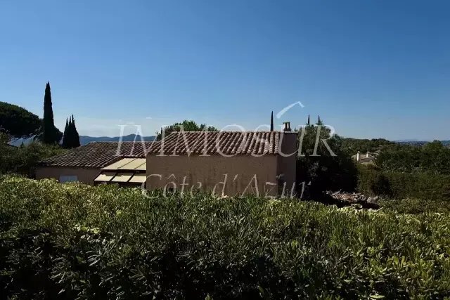House in Zone Est Diffuse, Saint-Tropez, France 3 - 18261367