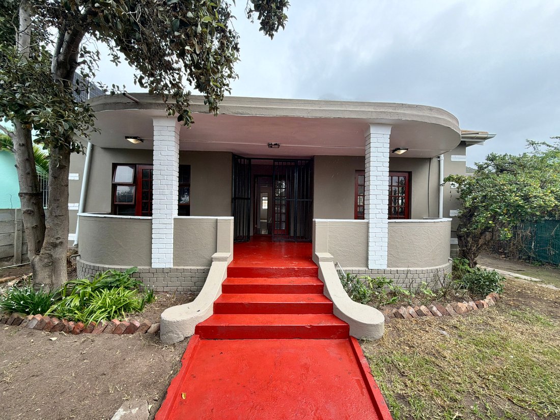 Country House in Muizenberg, Cape Town, South Africa 1 - 18618007
