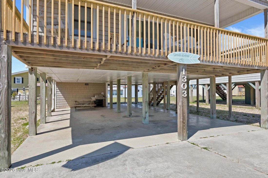 House in Topsail Beach, North Carolina, United States 2 - 18617254