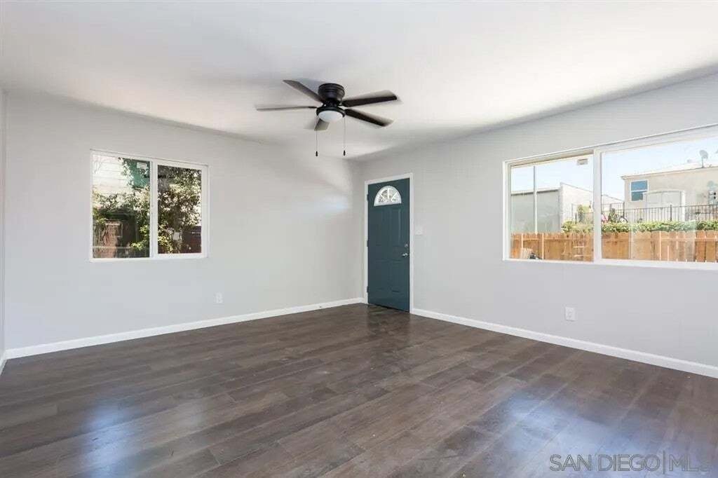 San Diego, California, United States 4 - 18618868