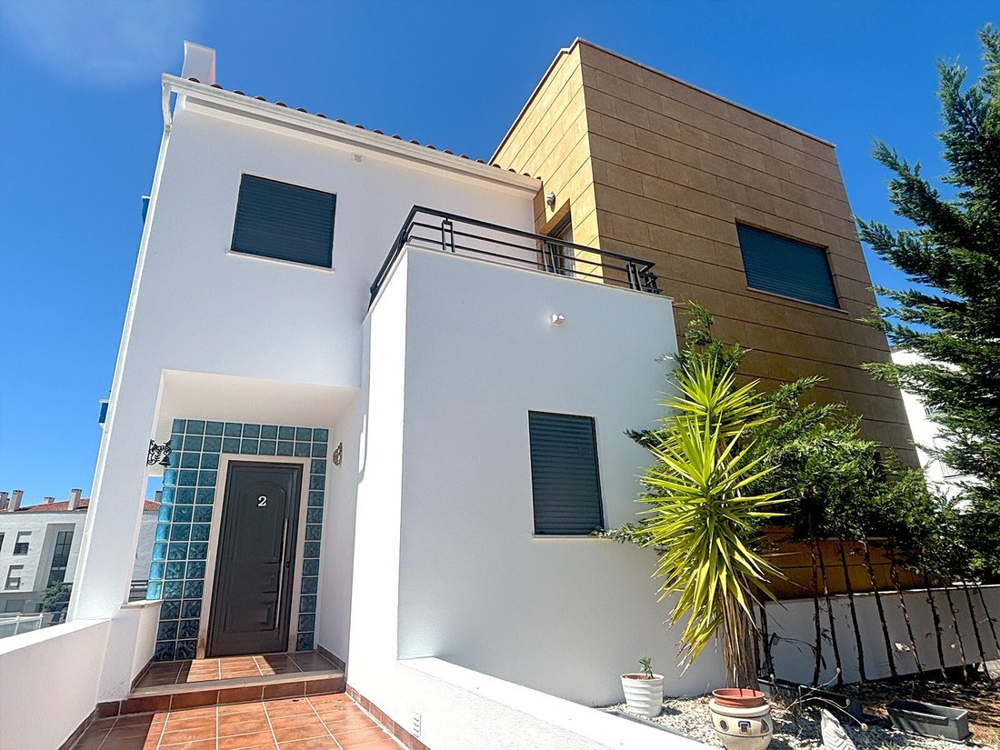 House in Nazare, Leiria District, Portugal 2 - 18616151