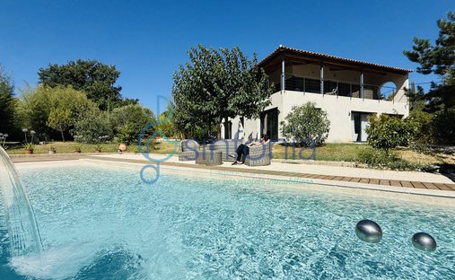 Casa en Uzès, Occitania, Francia 1
