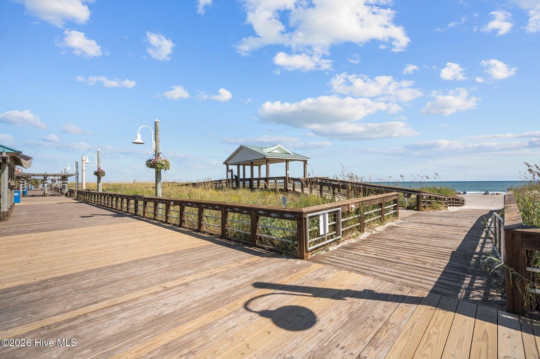 Condo in Carolina Beach, North Carolina, United States 4 - 18617257