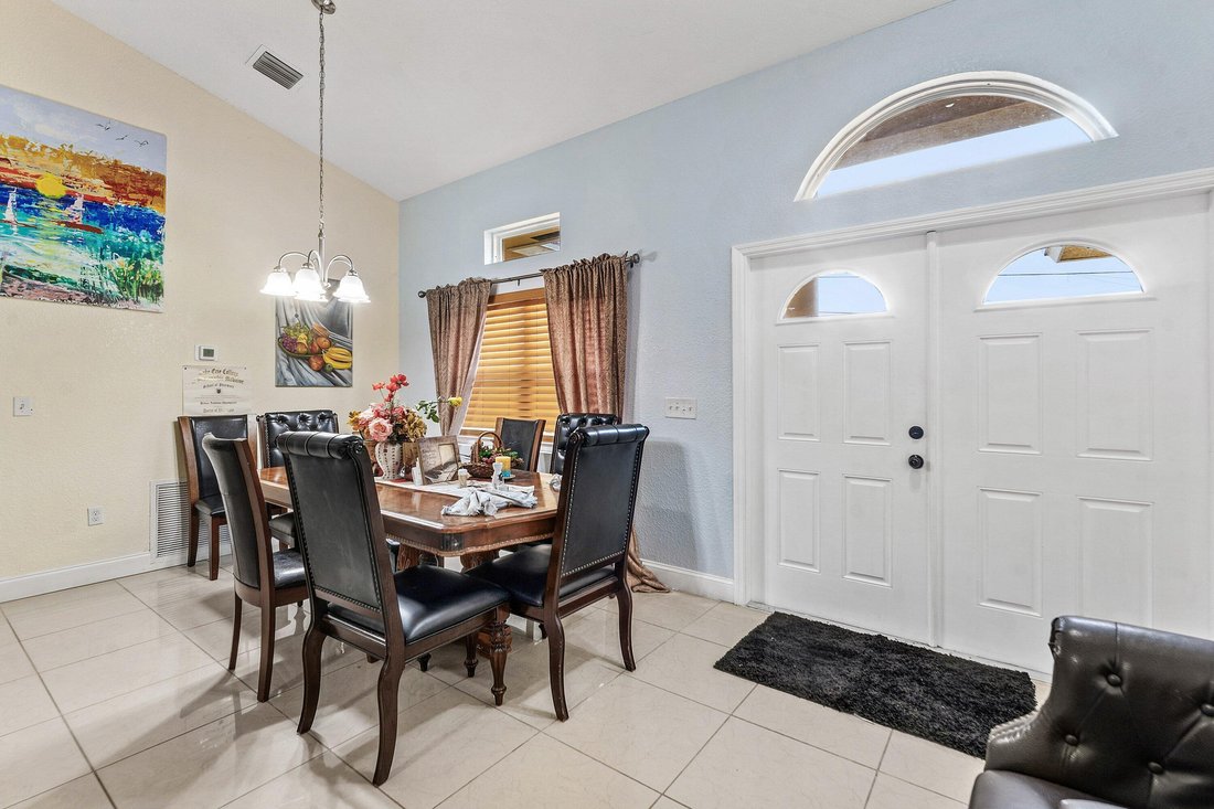 House in Port St. Lucie, Florida, United States 5 - 18618486
