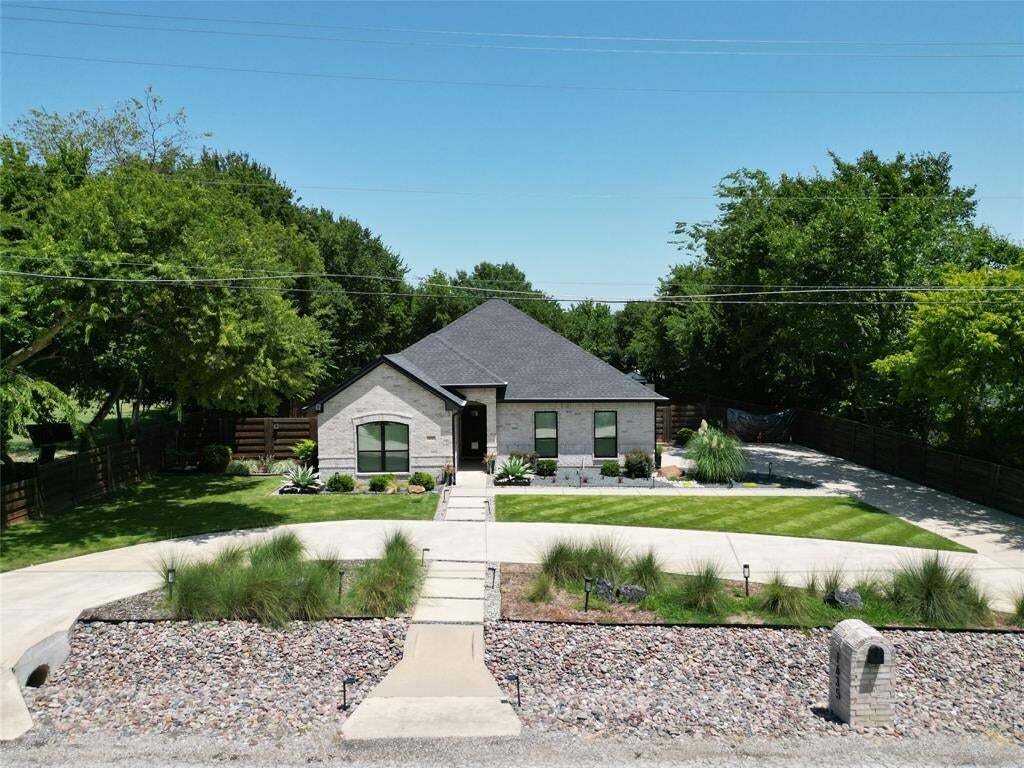 House in Lancaster, Texas, United States 1 - 18618932