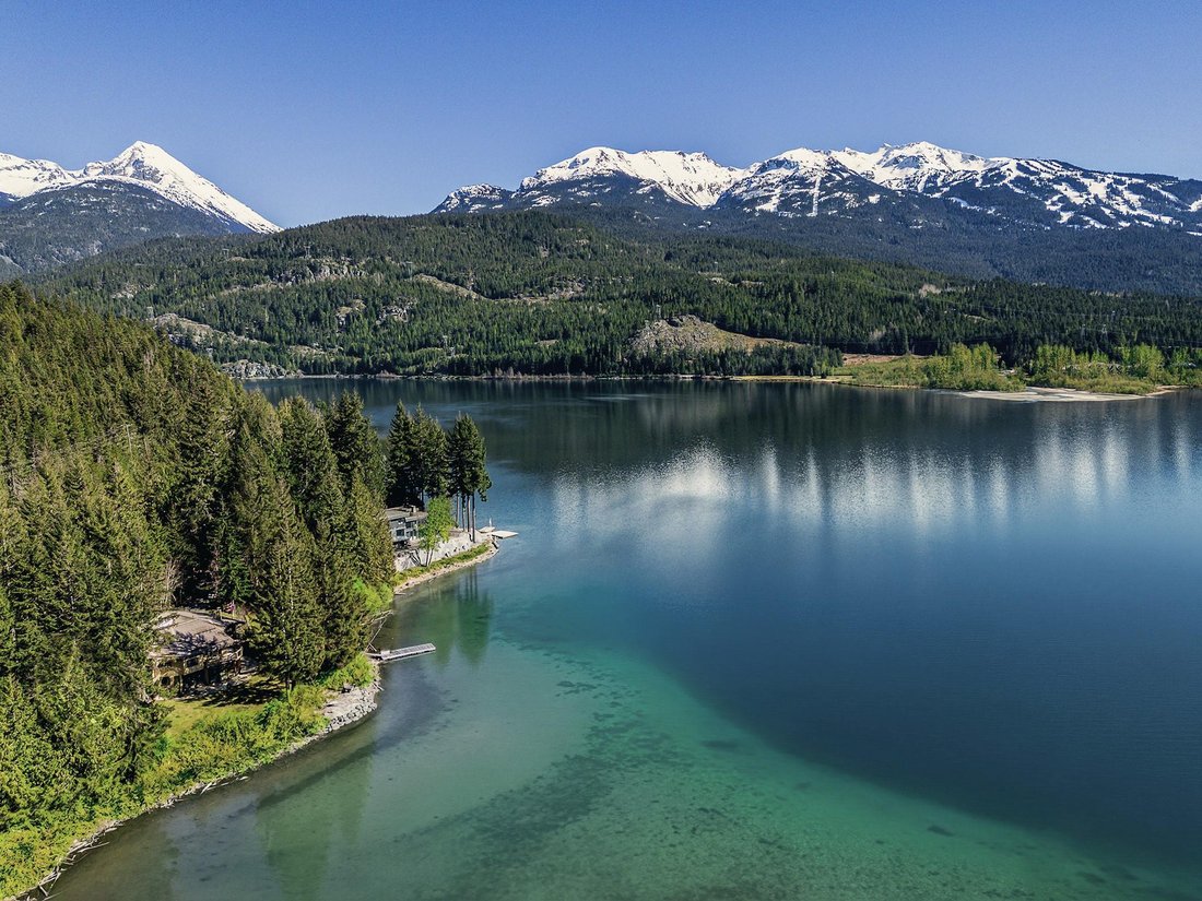 House in Whistler, British Columbia, Canada 1 - 18619617