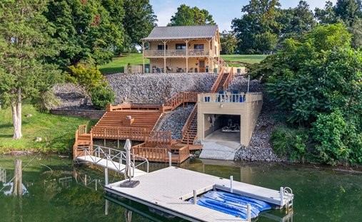 House in Estill Springs, Tennessee, United States 1