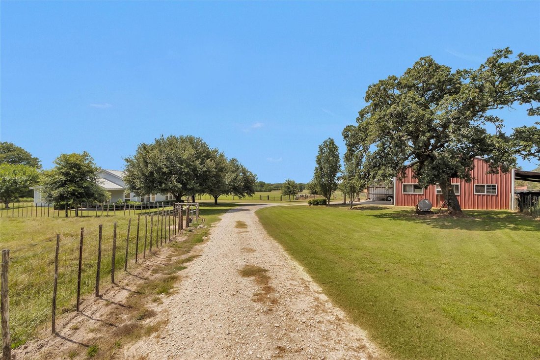 House in Plantersville, Texas, United States 2 - 18620252