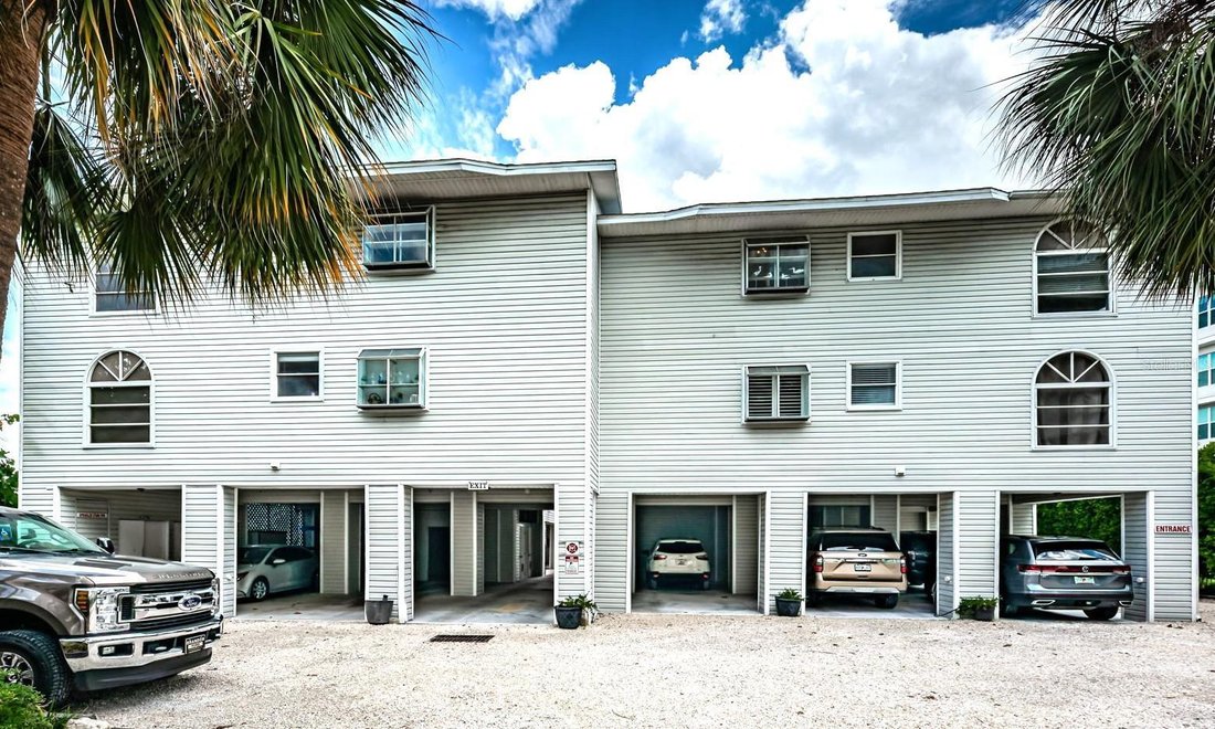 Condo in Indian Shores, Florida, United States 2 - 18617098
