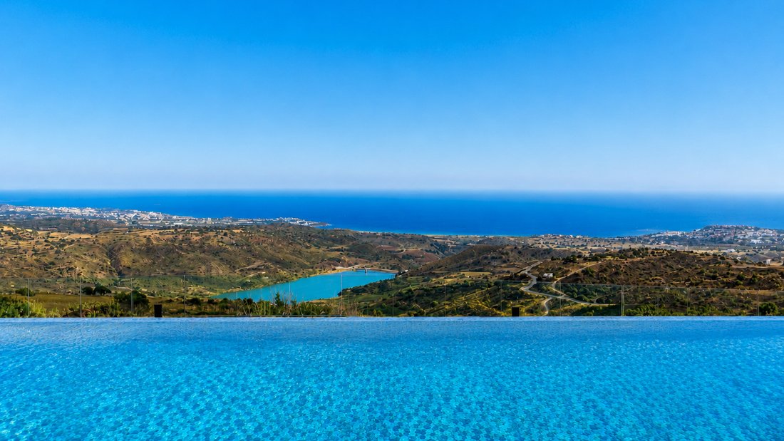 Villa in Akoursos, Paphos, Cyprus 2 - 18620343